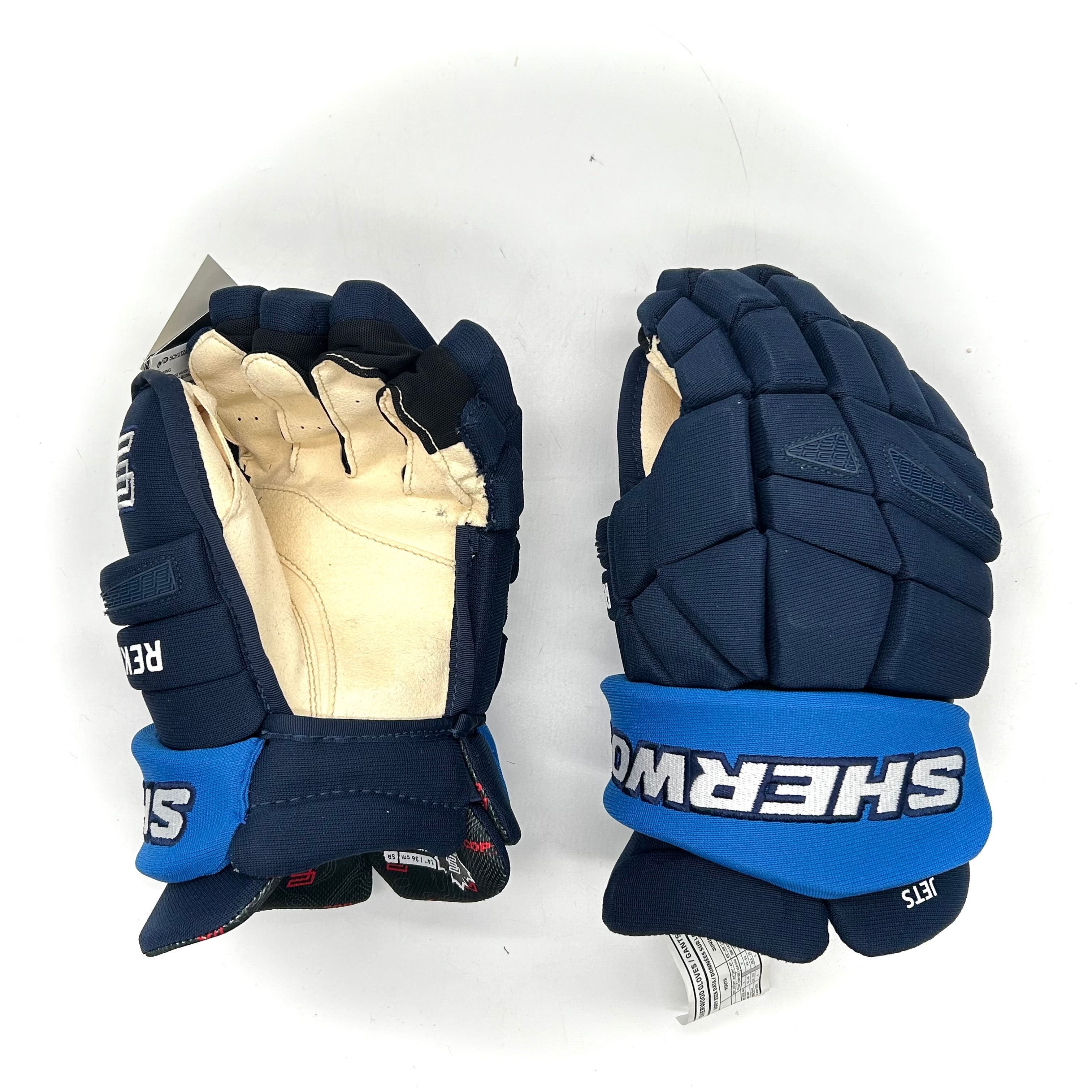 Gant Sherwood Rekker Legend Pro – NHL Pro Stock – Paume Pro – Jets de Winnipeg (bleu marine/bleu)